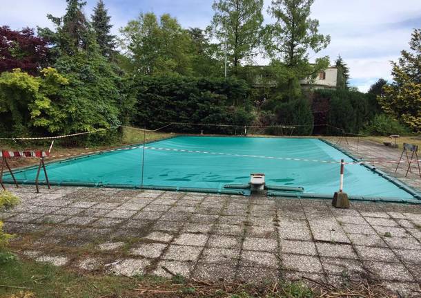 Pulizia alla piscina della Rogorella di Bodio