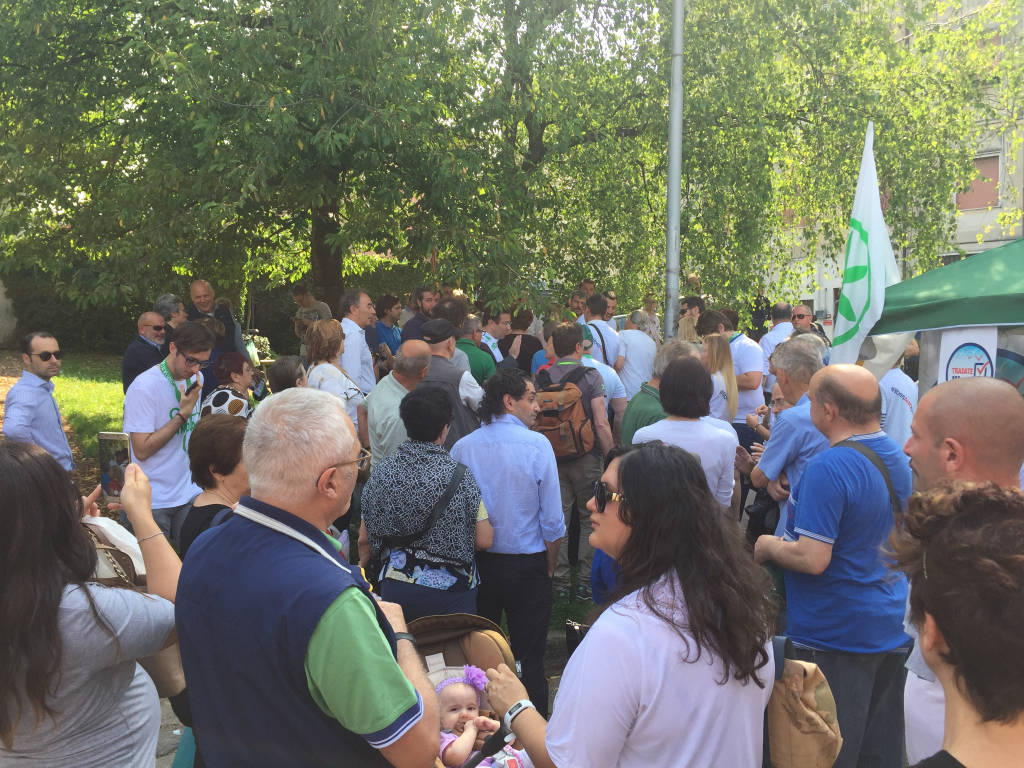 Salvini al mercato a Tradate