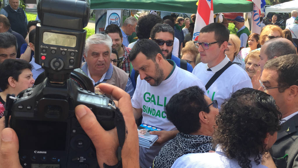 Salvini al mercato a Tradate