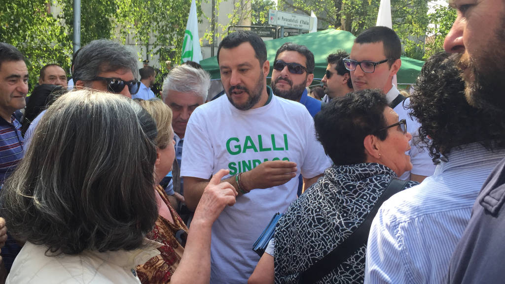 Salvini al mercato a Tradate