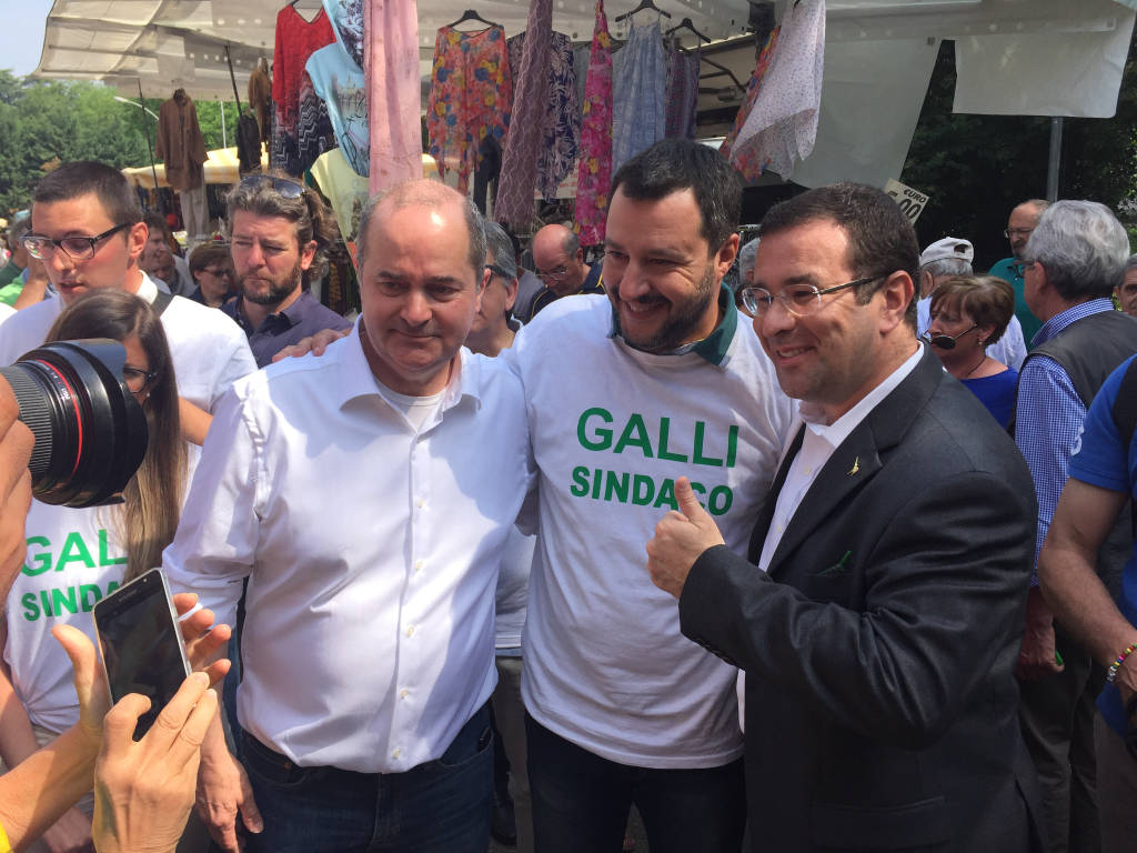 Salvini al mercato a Tradate