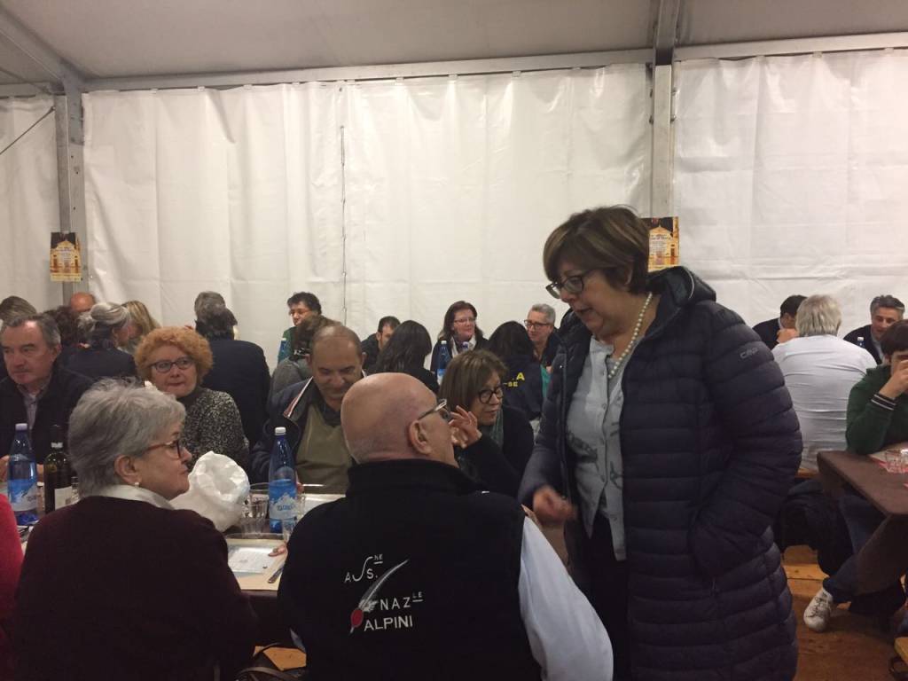 VareseSolidale, la cena in Piazza San Vittore