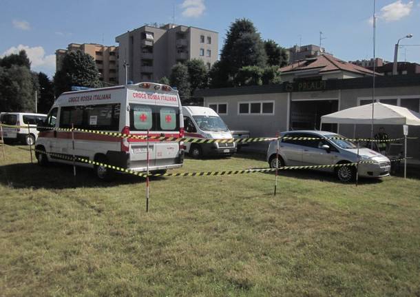 Finta esondazione del torrente Lura con sfollati: protezione civile promossa