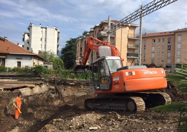 Ferrovia, i lavori in via Carnovali