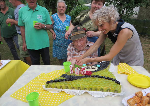 A Besozzo festeggiato il 105mo compleanno dell\'Alpino Antonio Porrini