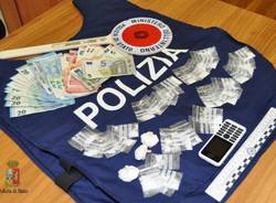 cocaina soldi polizia 