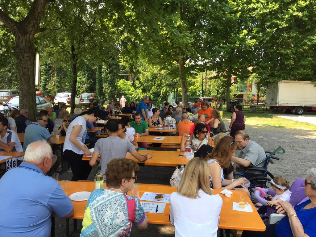 Festa del pesce a Calcinate del Pesce