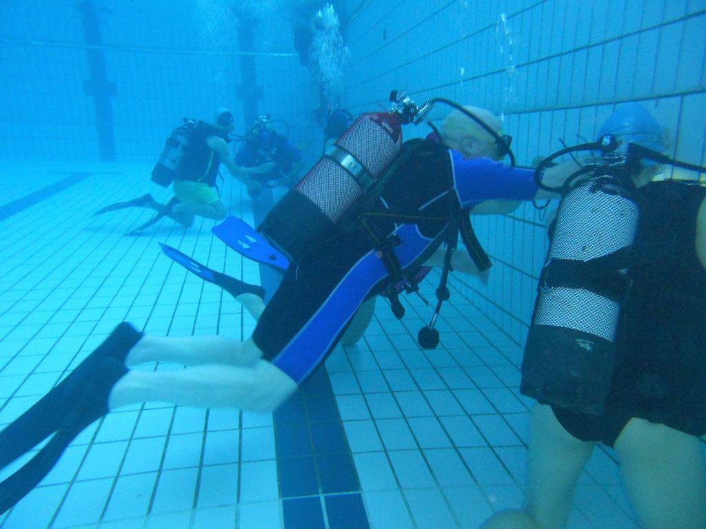 liceo ferraris esperimenti fisica piscina