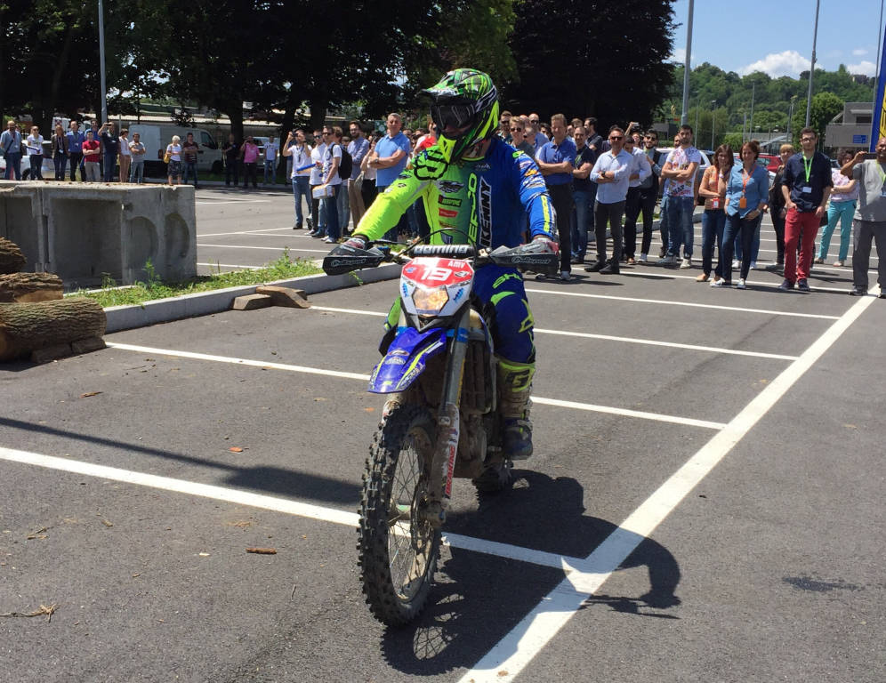 Matthew Phillips alla Elmec 