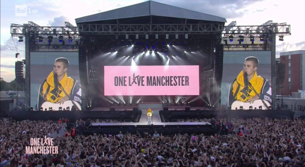 #onelovemanchester, un grande concerto contro la paura