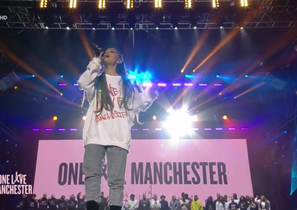 #onelovemanchester, un grande concerto contro la paura