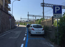 Parcheggi blu intorno all'ospedae del Ponte