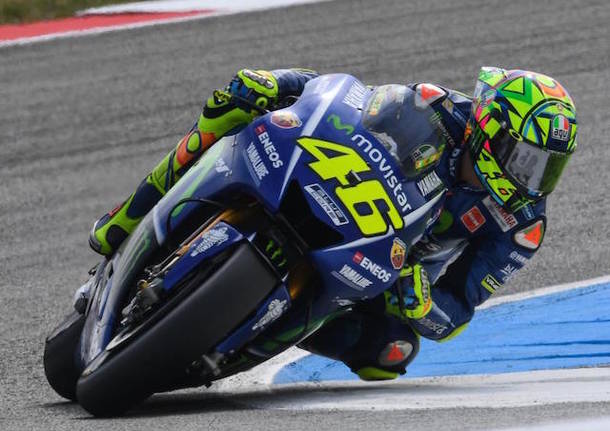 valentino rossi yamaha motociclismo