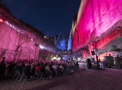 Lo spettacolare concerto in cava