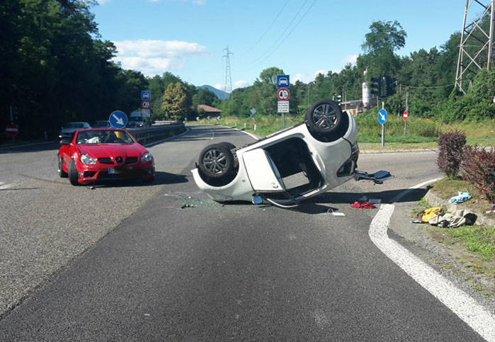 Comabbio - Incidente sulla 629