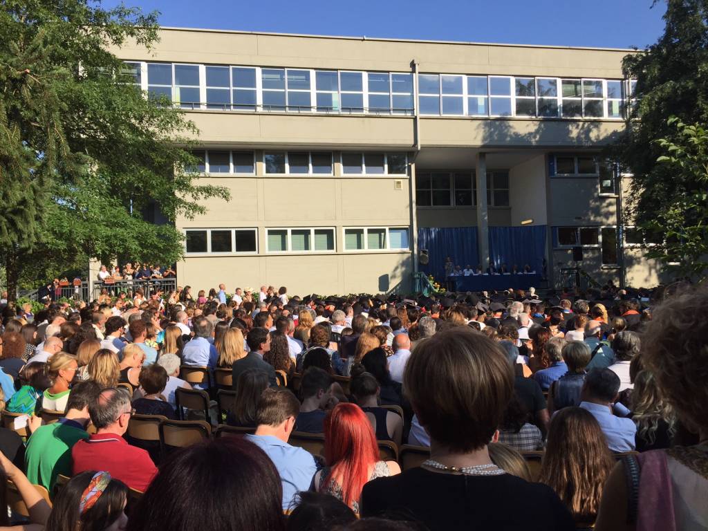 Consegna dei diplomi all'Ite Tosi di Busto Arsizio