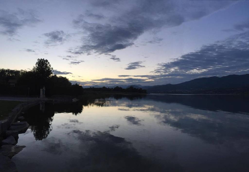 Il lungolago di Bodio