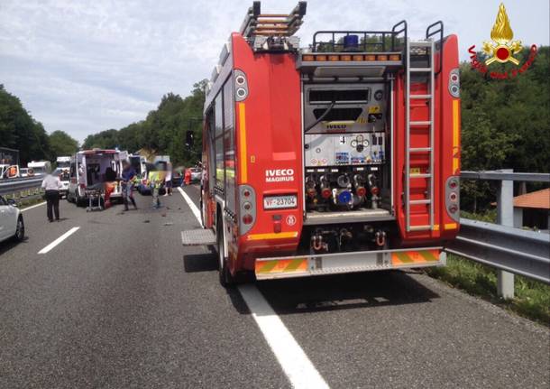 Incidente in autostrada a Besnate