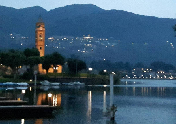 Lavena Ponte Tresa notte - foto Laura Olivas