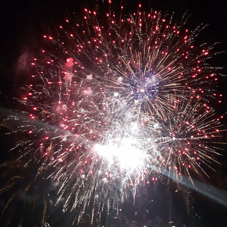 Luino - fuochi d'artificio 1° luglio 2017 - foto di Laura Olivas