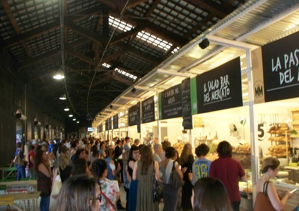 mercato porta genova milano