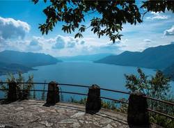 Balcone sul lago Maggiore