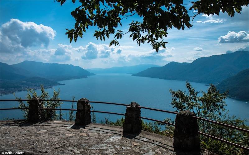 Balcone sul lago Maggiore