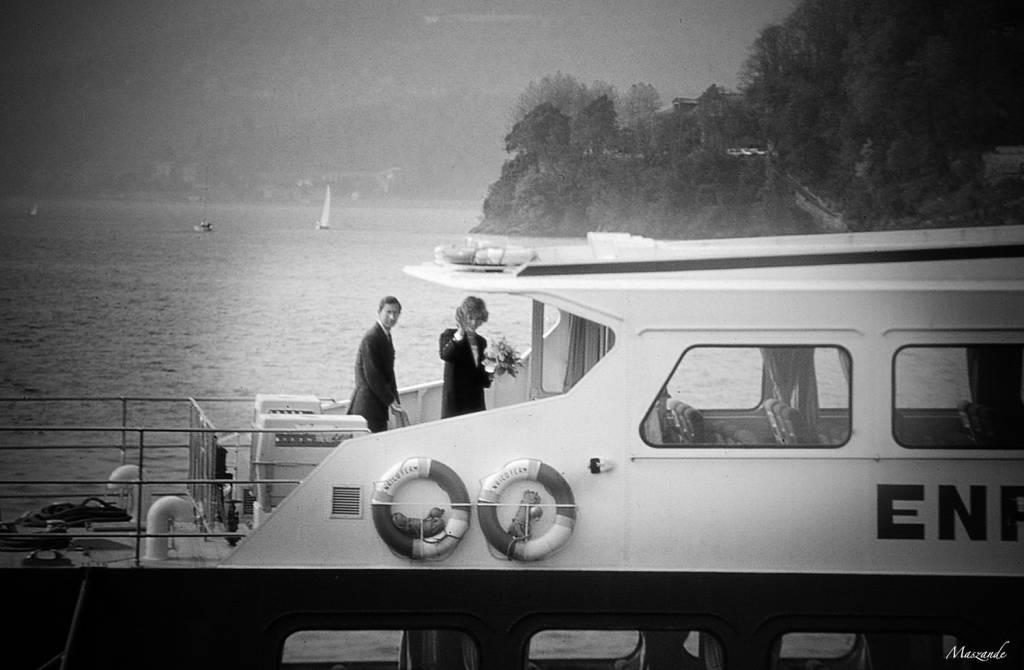 Lady D e il prince Carlo sul Lago Maggiore nell'aprile del 1985