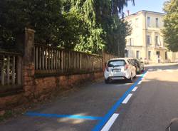 Strisce blu parcheggio sosta