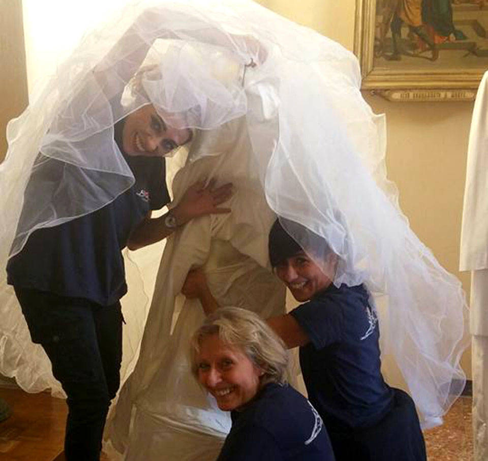 Varese - Abiti da sposa solidali