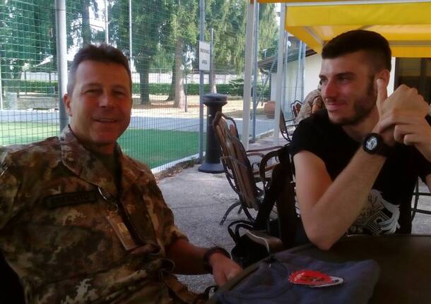 Emanuele:  3000 km, 6 nazioni attraversarte, una moto e tanta voglia di conoscere.