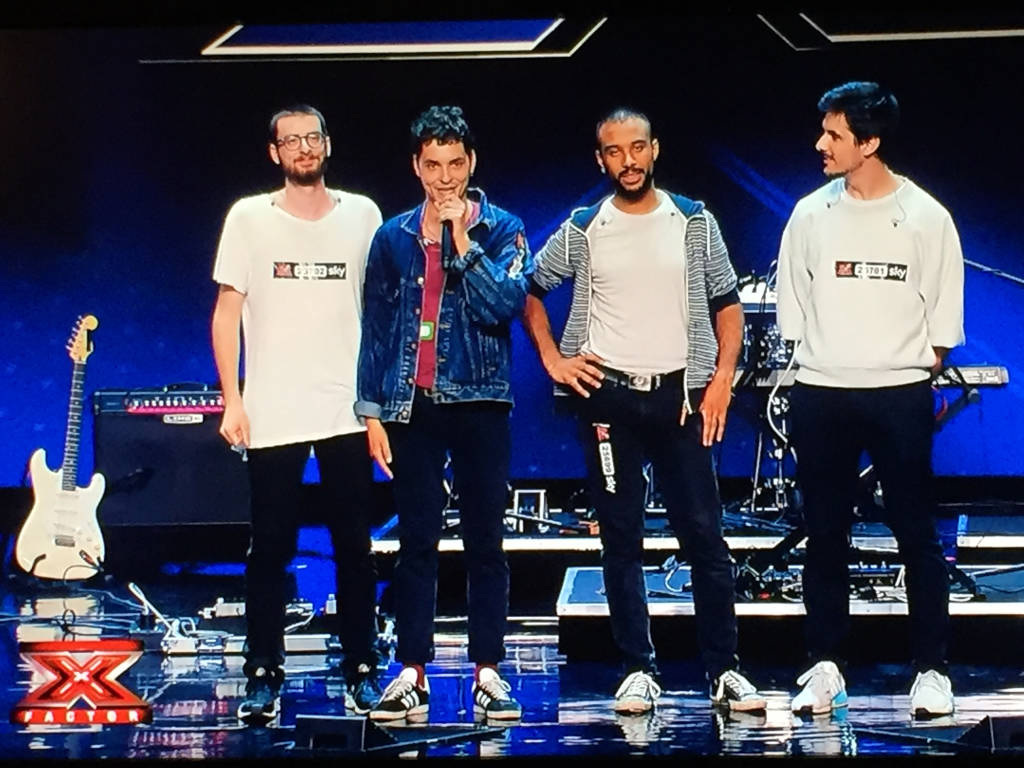 I Belize ad XFactor, al cospetto di Manuel Agnelli