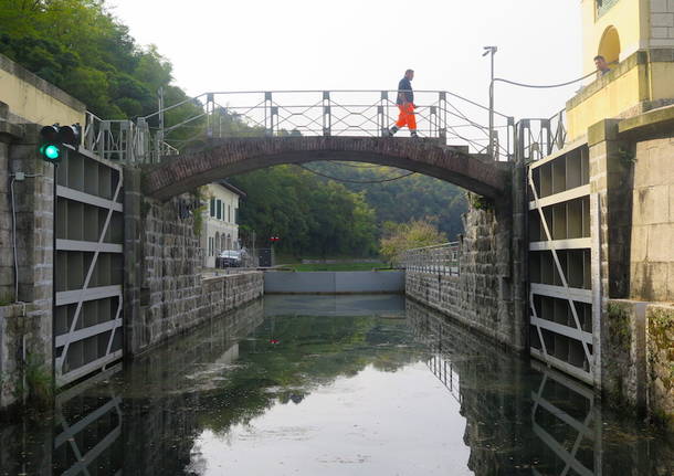 In battello sul Ticino e sul Villoresi dal Panperduto