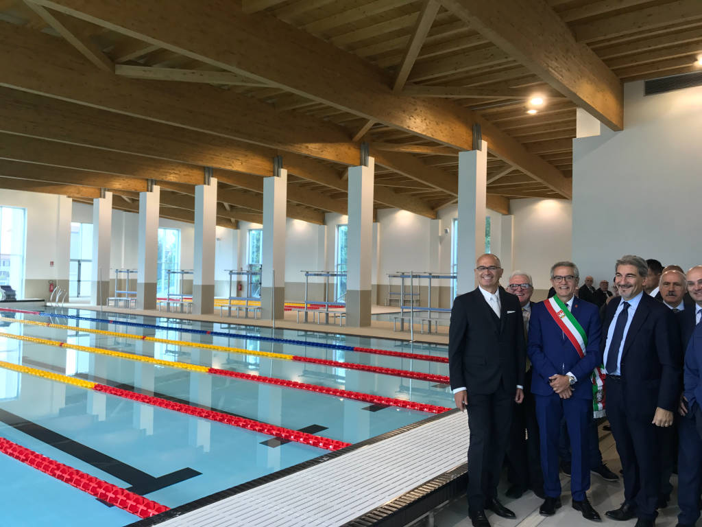 Inaugurata a Jerago la nuova Palestra in acqua