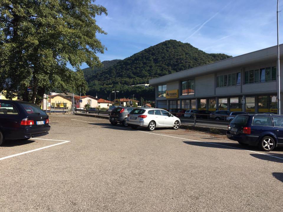 Lavena Ponte Tresa parcheggi