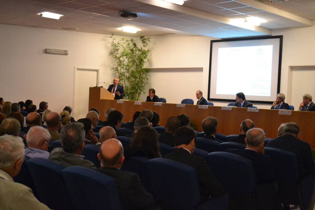 Referendum per l'autonomia, i sindaci si trovano a Busto