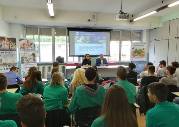 Il liceo biomedico arriva al Prealpi: cresce la proposta scolastica saronnese