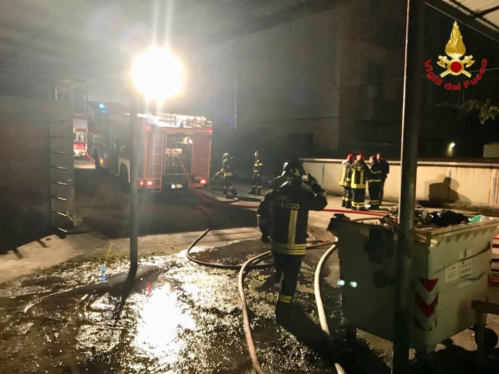 Incendio in via Leonardo da Vinci