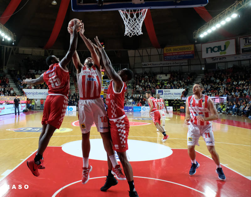 Openjobmetis Varese - The Flexx Pistoia 81-73