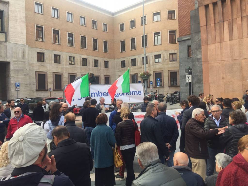 "Galimberti go home"