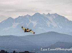 Incendio Campo dei Fiori - foto Canadair