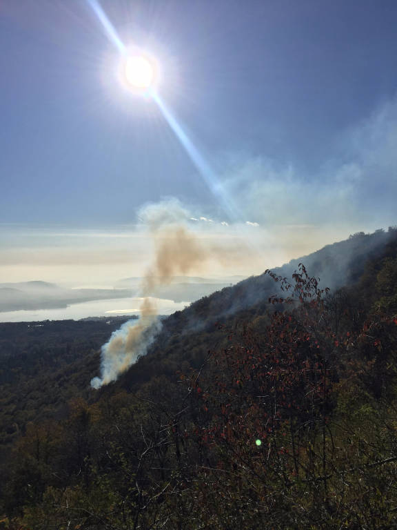 Incendio campo dei fiori, la ripresa del 27 ottobre