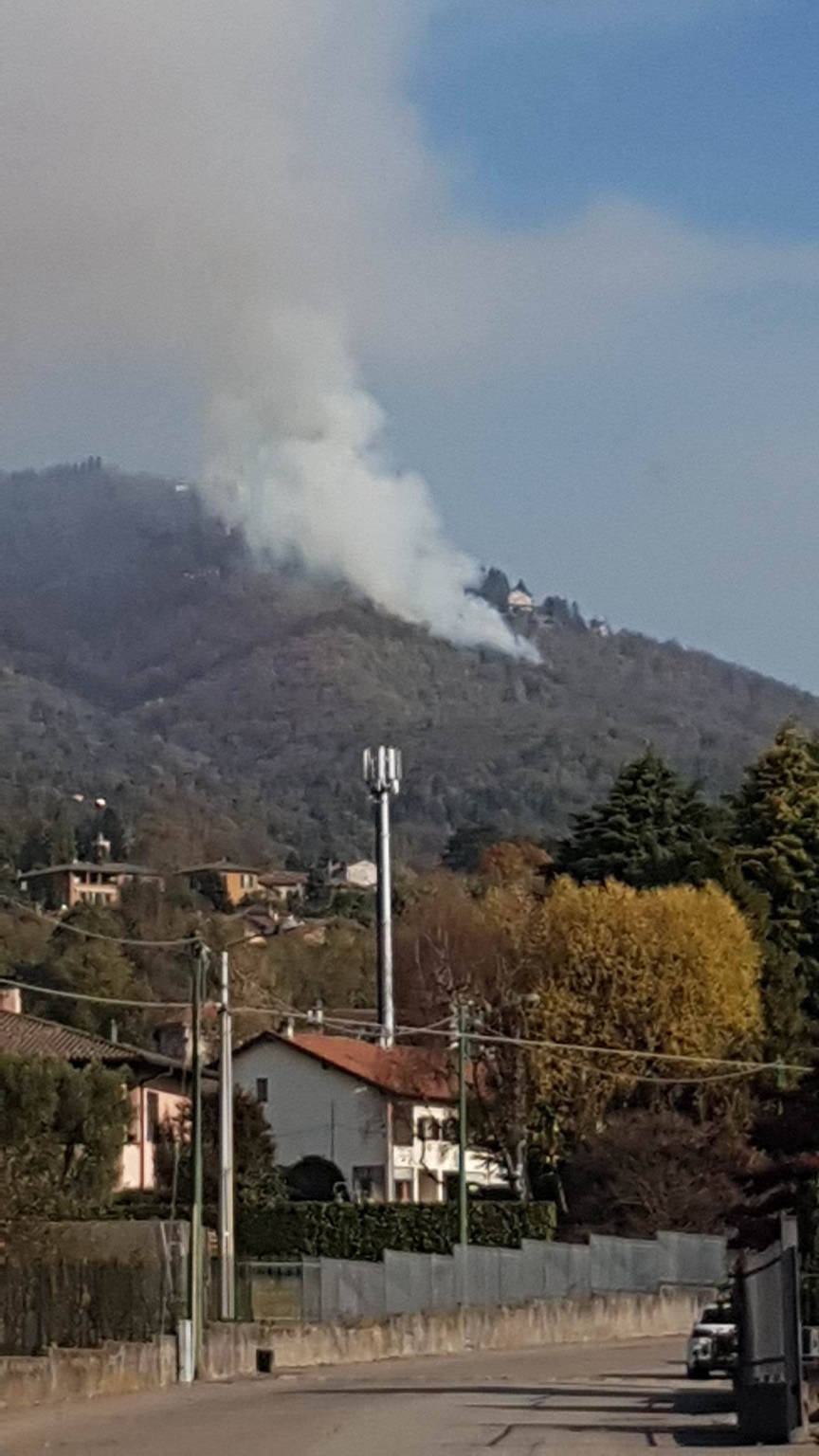 Incendio nel Parco del Campo dei Fiori