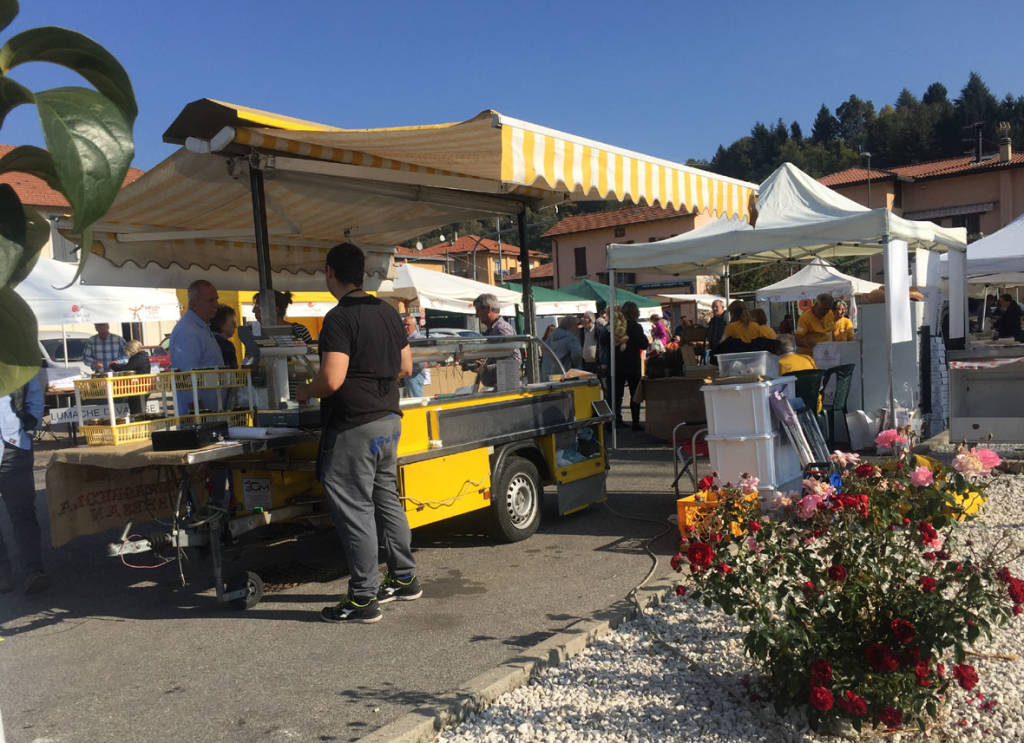 Induno Olona - Inaugurazione del Mercato della terra del Piambello