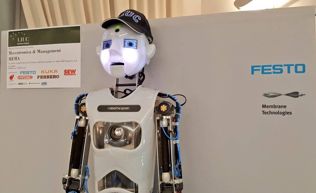 RoboThespian, l’umanoide 4.0 alla LIUC 