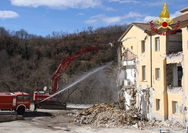 Terremoto a Rieti, le immagini dei Vigili del Fuoco