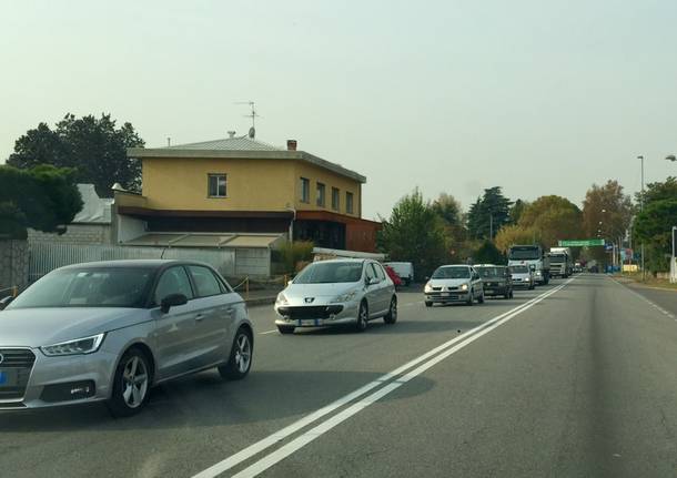 traffico viale borri castellanza