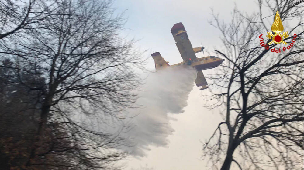 vigili del fuoco osservatorio schiaparelli incendio campo dei fiori