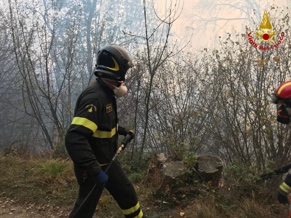 vigili del fuoco osservatorio schiaparelli incendio campo dei fiori