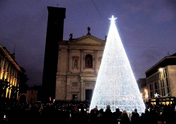 Accensione albero di Natale a Gallarate